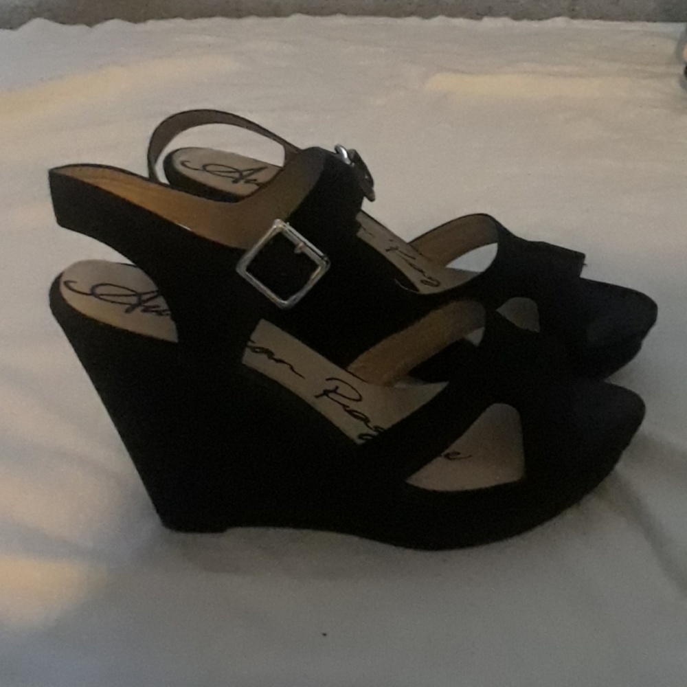 Suede wedges